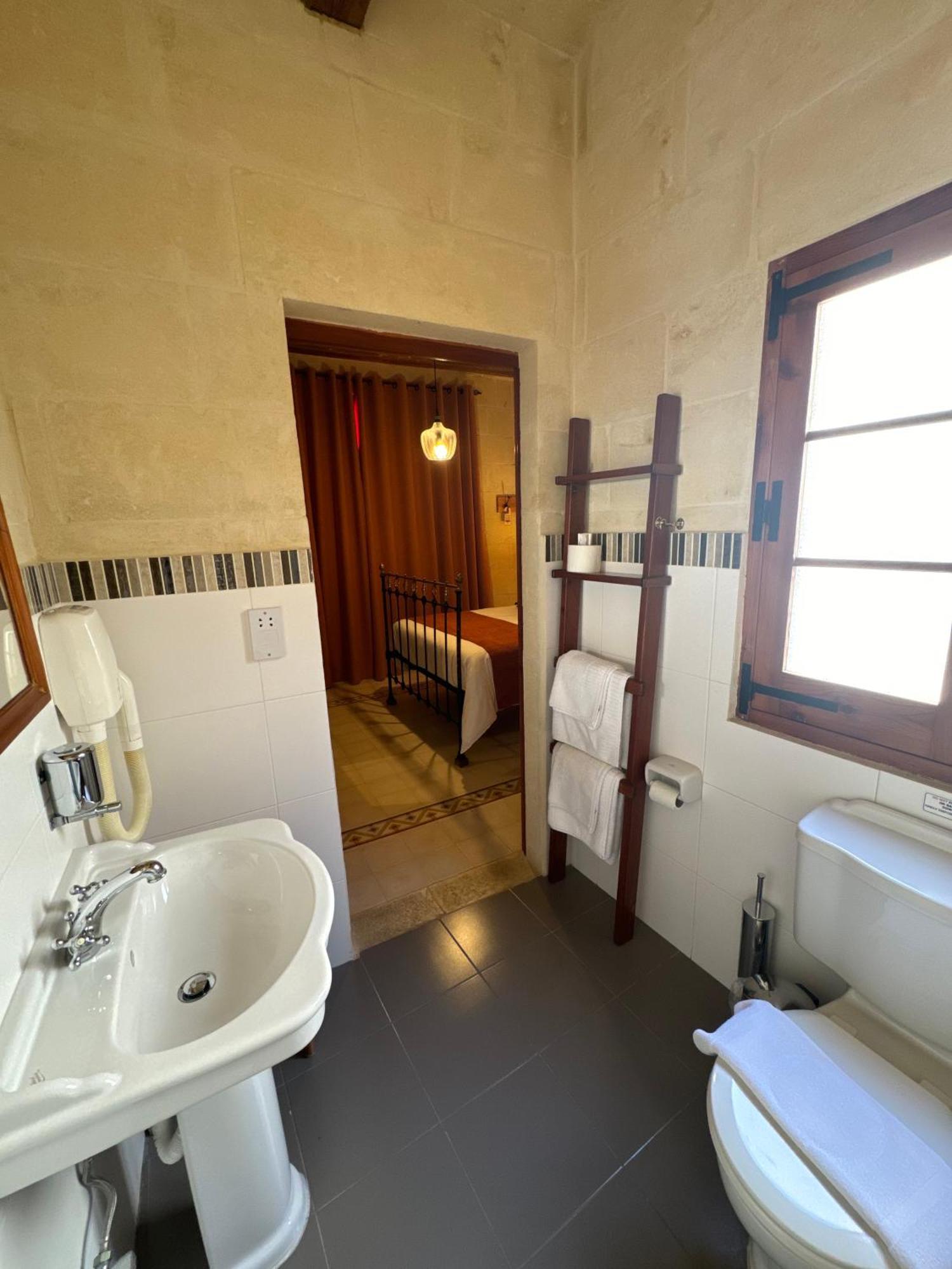 Maria'S B&B Għasri Eksteriør bilde