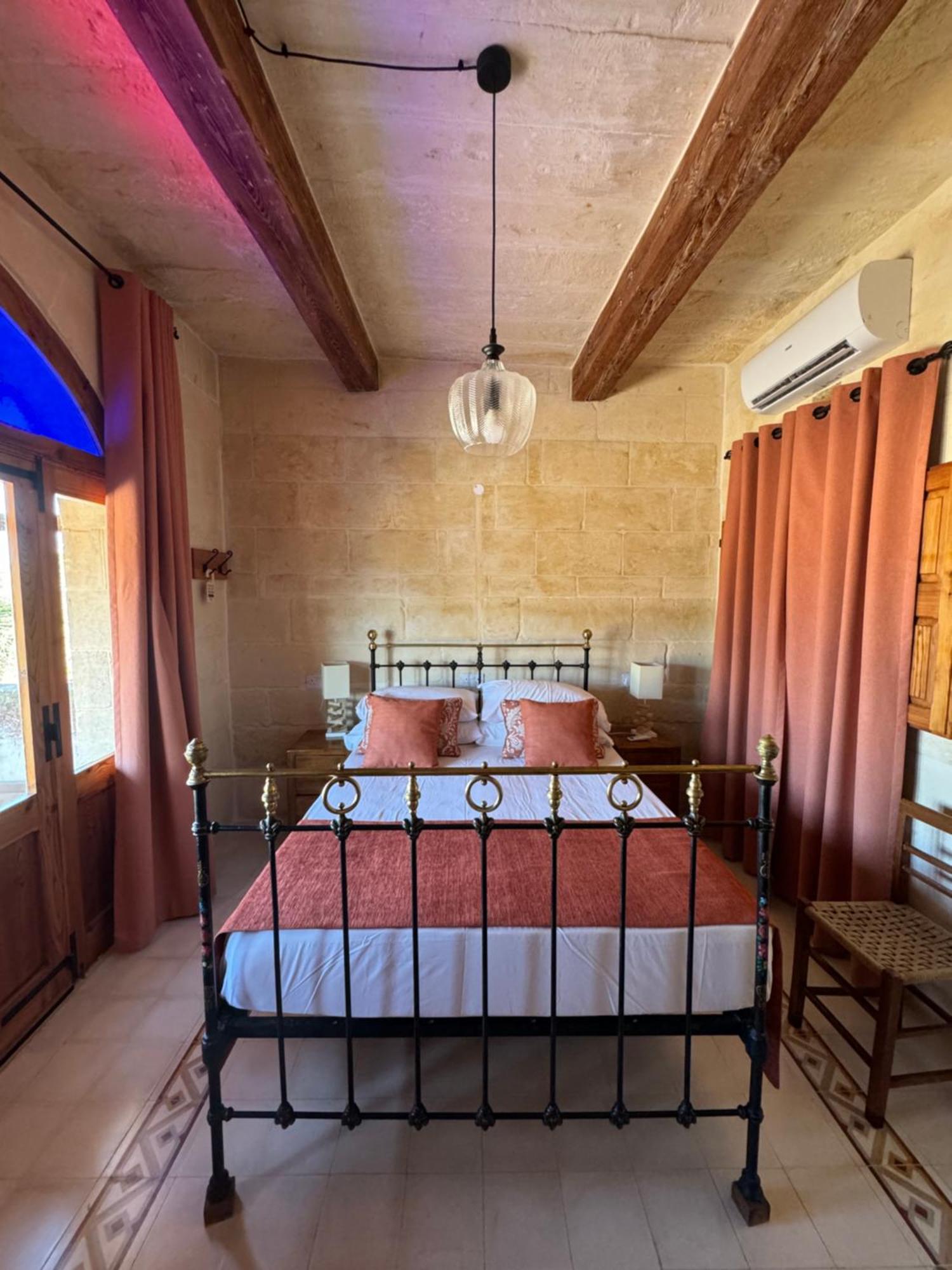 Maria'S B&B Għasri Eksteriør bilde